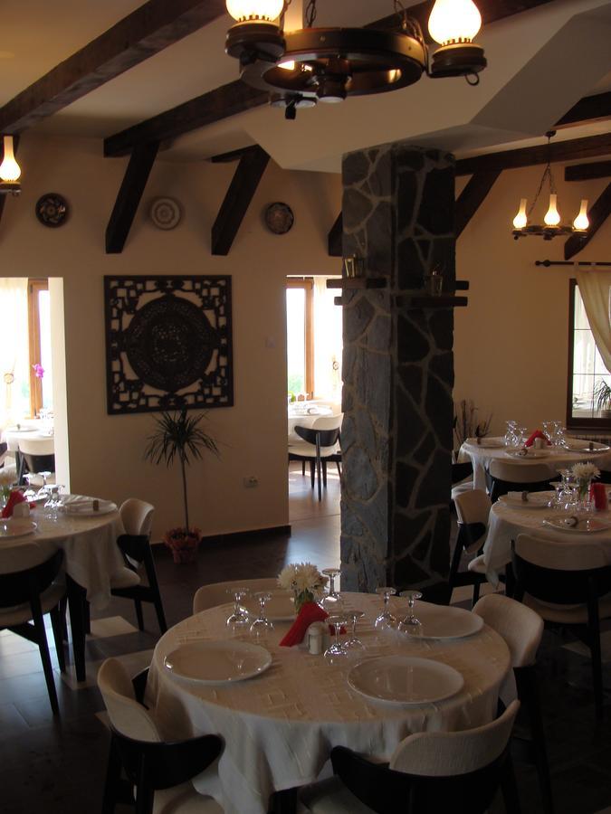 Pensiunea Taverna Bucium Ιάσιο Εξωτερικό φωτογραφία